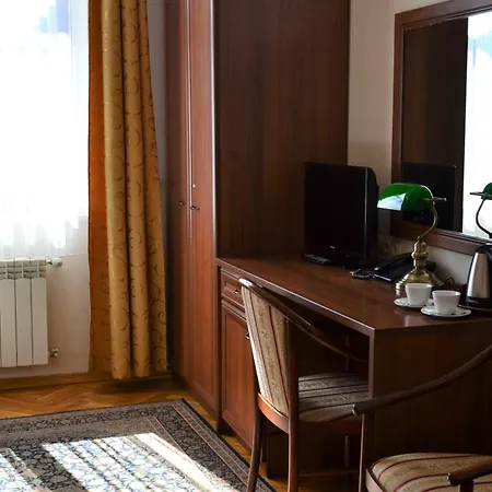 Apartahotel Basztowa 3*