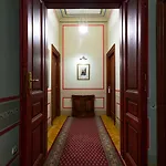 Basztowa Apartmanhotel 4*