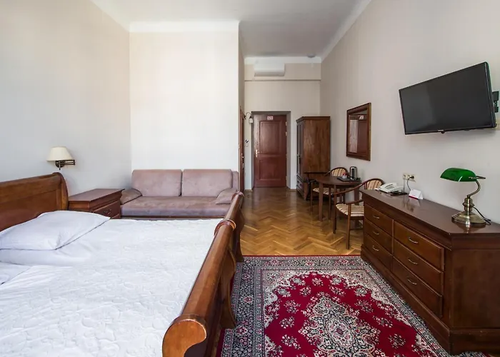 Aparthotel Basztowa 4*