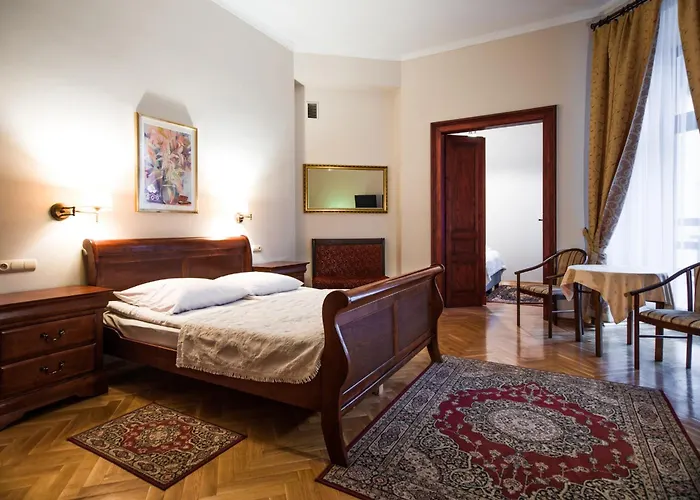 Aparthotel Basztowa 4*