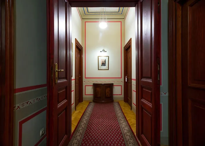 Basztowa Aparthotel 4*