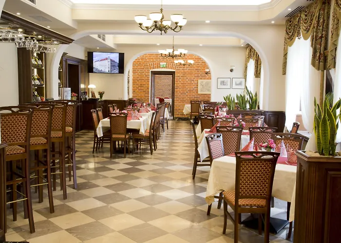 Aparthotel Basztowa 4*